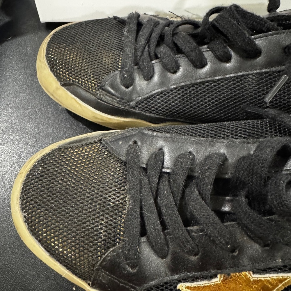 ✨ Shu Shop Penny Black & Gold Star Sneakers – Women’s Size 8 ✨ - Picture 2 of 6